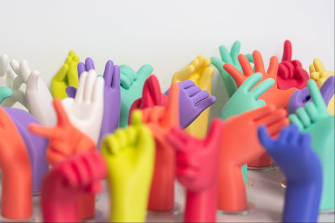 i gesti sono un linguaggio universale

#dilloconhappyhands
